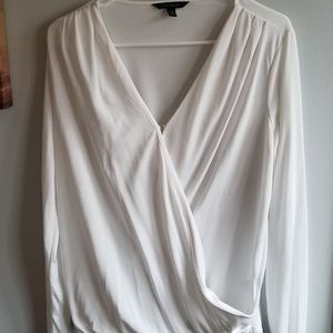 Banana Republic- Draping White Long Sleeve- M